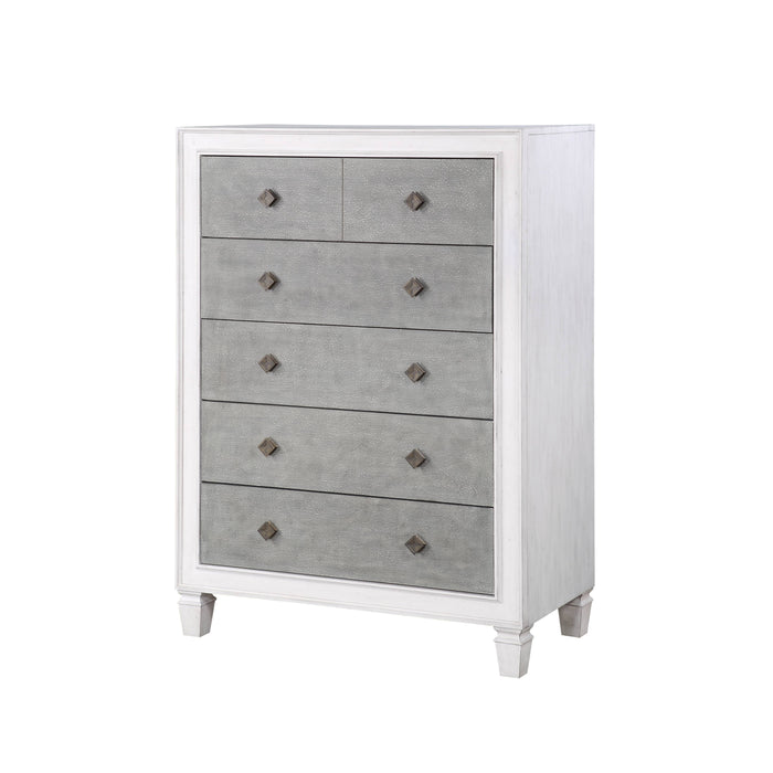 Katia - Weathered Chest - White