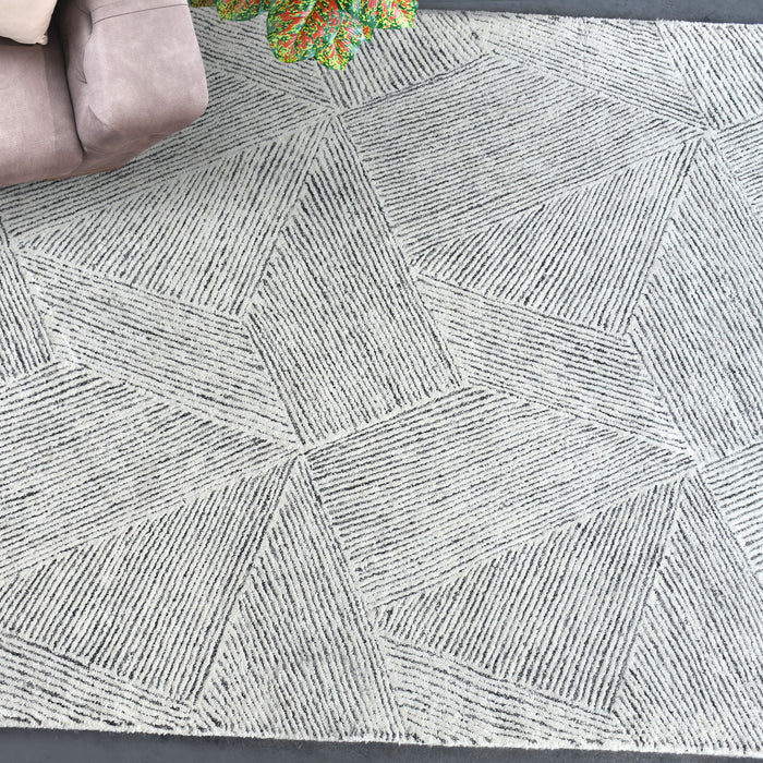 Paonia - Geometric 9 X 12 Rug - Pearl Silver