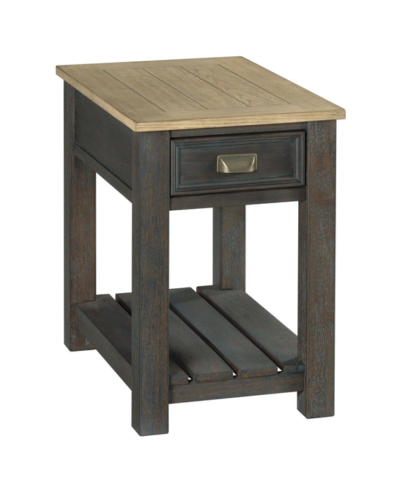 Lyle Creek - H953 - Chairside Table