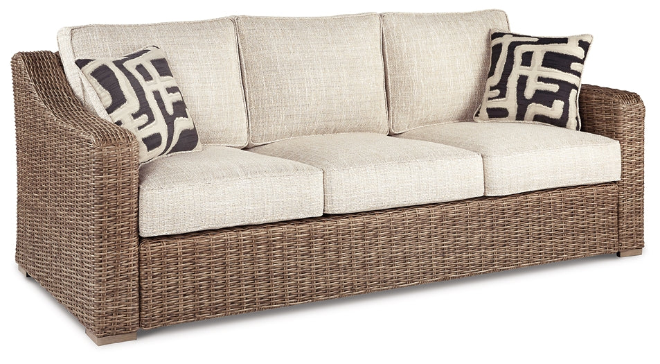 Beachcroft Sofa with Cushion