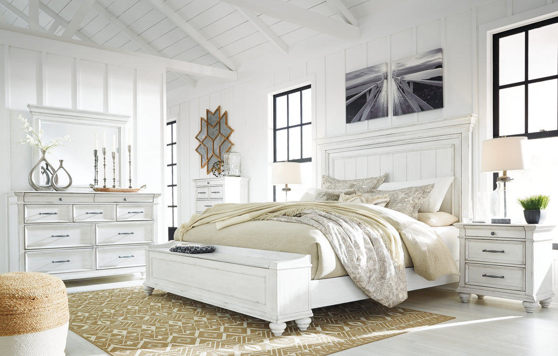 Kanwyn  Panel Bed