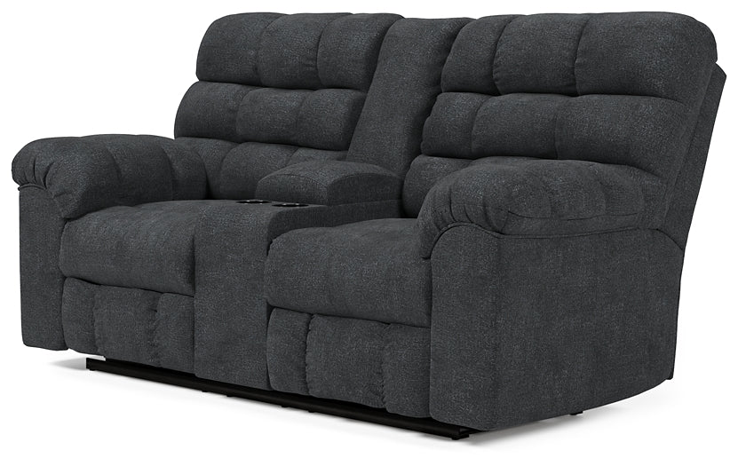 Wilhurst Double Rec Loveseat w/Console