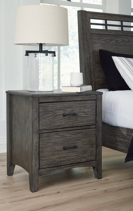 Montillan King Panel Bed with Mirrored Dresser, Chest and 2 Nightstands