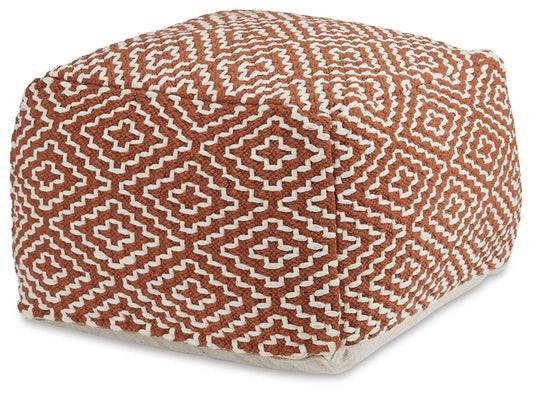 Ashley Express - Brynnsen Pouf