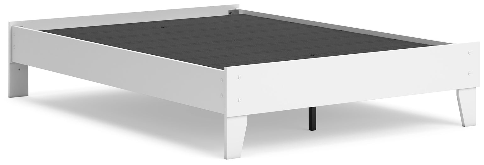 Ashley Express - Hallityn  Platform Bed