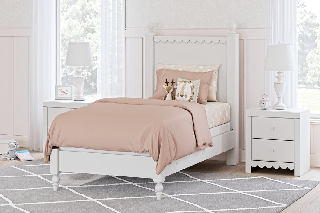 Ashley Express - Mollviney  Panel Bed